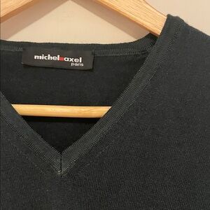 Men's V-Neck Sweater in Charcoal